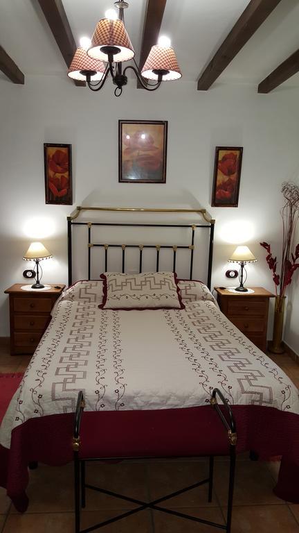 Apartamentos Rurales Tauro 加比祖尔拉山谷 外观 照片
