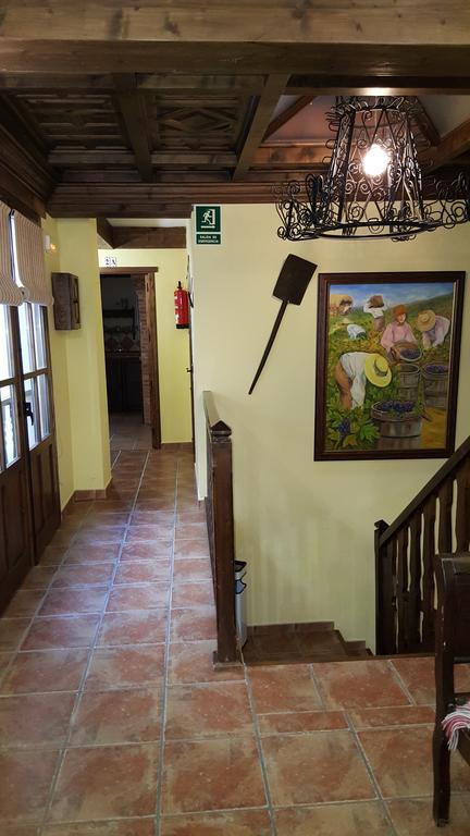 Apartamentos Rurales Tauro 加比祖尔拉山谷 外观 照片