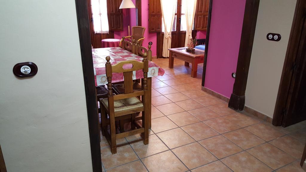 Apartamentos Rurales Tauro 加比祖尔拉山谷 外观 照片